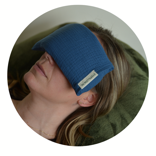 EYEPILLOW - SOFT BLUE (Honey collectie)