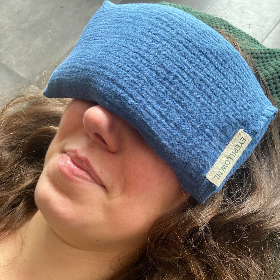 EYEPILLOW - SOFT BLUE (Honey collectie)