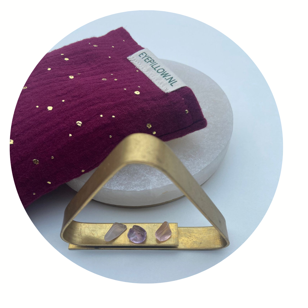 EYEPILLOW - Feestdagen editie mét gouden driehoek en lavendel! (LIMITED!)